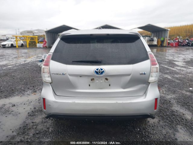 JTDZN3EU8FJ016245 Toyota Prius V Three