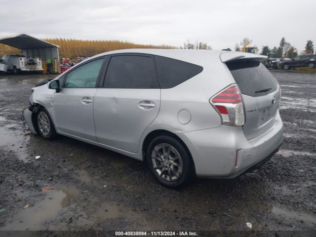 JTDZN3EU8FJ016245 Toyota Prius V Three