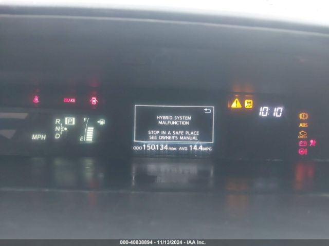 JTDZN3EU8FJ016245 Toyota Prius V Three