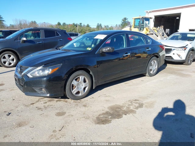 Nissan Altima 2.5 Sr 2017 1N4AL3AP9HC484159 Image 2