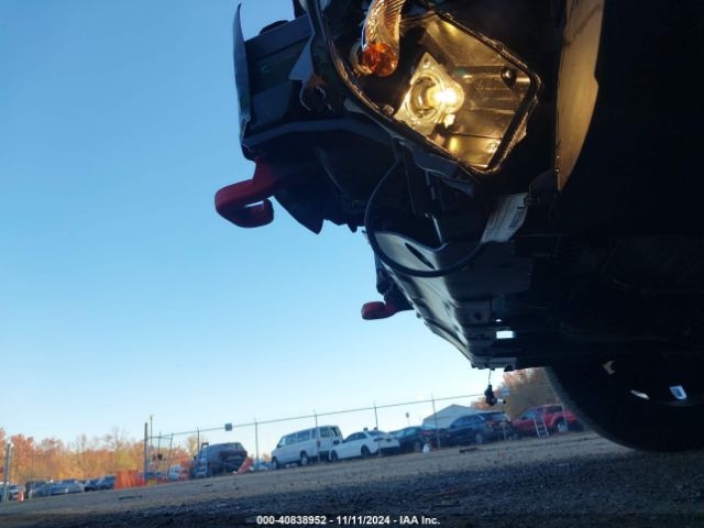ZACCJBCB8HPF81398 Jeep Renegade Trailhawk 4x4