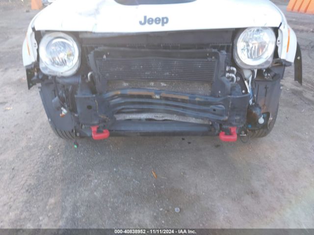 ZACCJBCB8HPF81398 Jeep Renegade Trailhawk 4x4