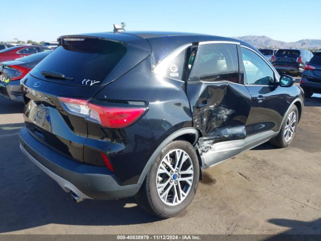 1FMCU0H64NUA69294 Ford ESCAPE SEL