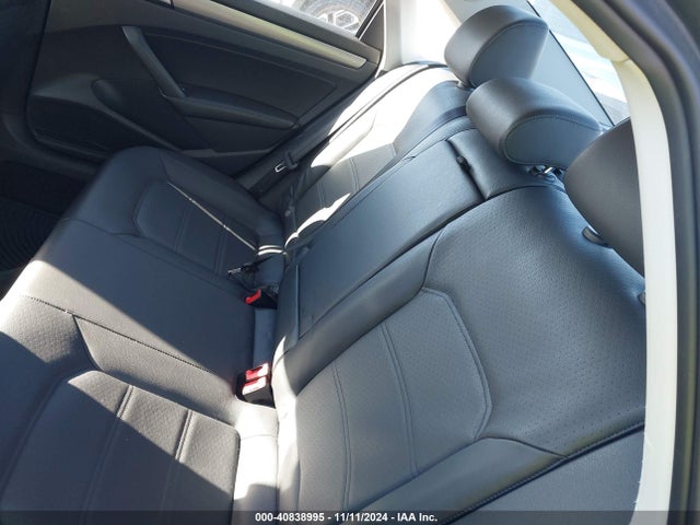 1VWBP7A32EC002857 Volkswagen Passat 2.5l Se