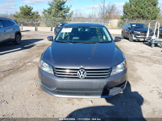 1VWBP7A32EC002857 Volkswagen Passat 2.5l Se