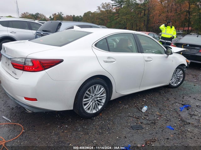 JTHBK1GGXG2242898 Lexus ES 350