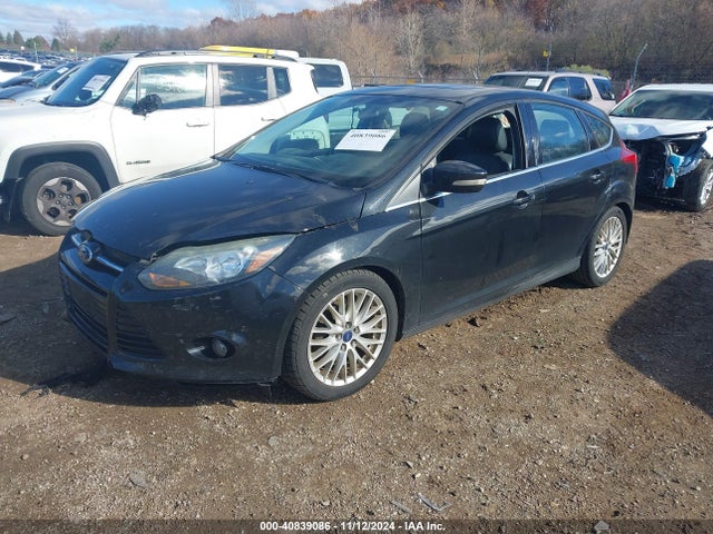 1FADP3N27EL205089 Ford Focus Titanium