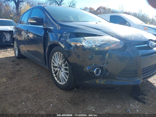 1FADP3N27EL205089 Ford Focus Titanium