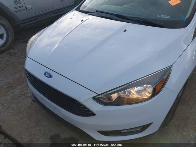 Ford FOCUS SE 2017 1FADP3FE2HL237591 Image 6