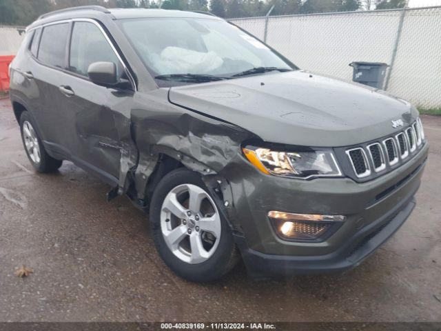 3C4NJDBB3JT283880 Jeep Compass Latitude 4x4