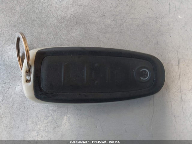 1FAHP2E80FG133498 Ford TAURUS SEL