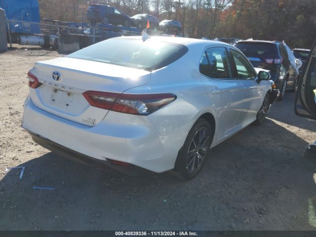 4T1F31AK4NU599424 Toyota Camry Xle Hybrid