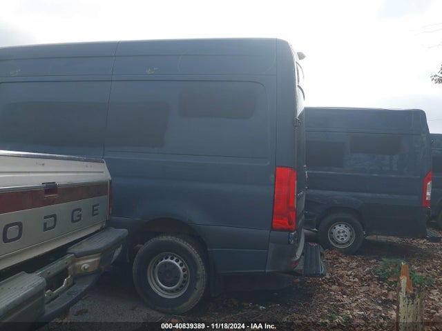 WD4PF0CD6KP092839 Mercedes-Benz Sprinter 2500 High Roof V6/standard Roof V6
