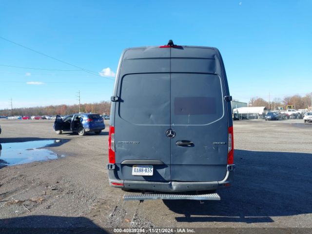 WD4PF1CDXKP129526 Mercedes-Benz Sprinter 2500 High Roof V6