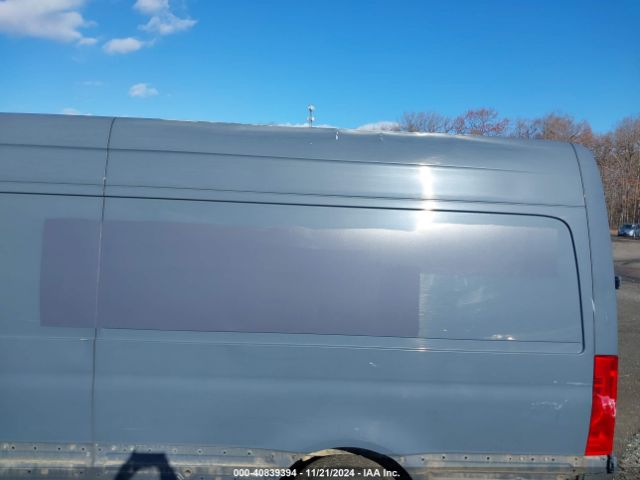 WD4PF1CDXKP129526 Mercedes-Benz Sprinter 2500 High Roof V6