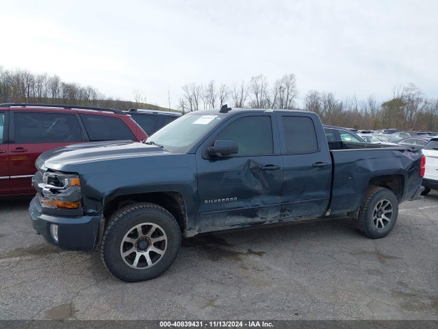 2GCVKREC2J1108231 Chevrolet Silverado 1500 2lt