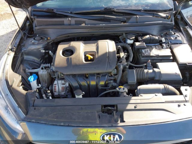 3KPF24AD7ME391674 KIA Forte Lxs