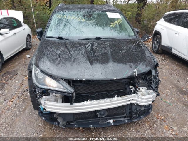 2C4RC1EG0HR622562 Chrysler Pacifica Touring-l Plus