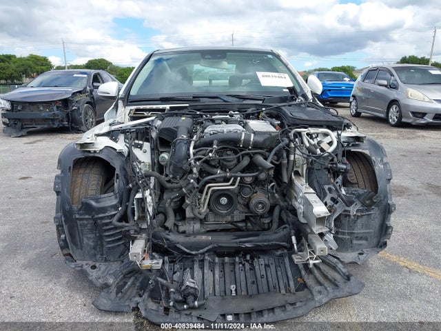 55SWF4JB3HU185561 Mercedes-Benz C 300 Luxury/sport