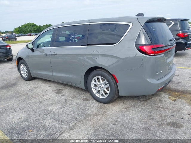 Chrysler Pacifica Select 2025 2C4RC1BG7SR512409 Image 3