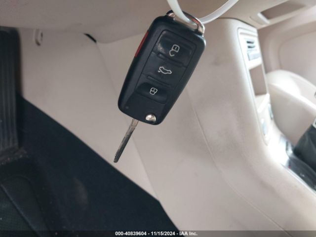 WVGBV7AX2GW552925 Volkswagen TIGUAN SE