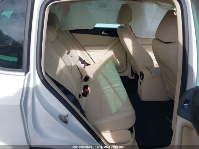 WVGBV7AX2GW552925 Volkswagen TIGUAN SE