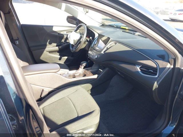 1G1ZG5ST5MF083590 Chevrolet Malibu Fwd Rs