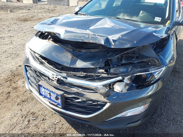 1G1ZG5ST5MF083590 Chevrolet Malibu Fwd Rs