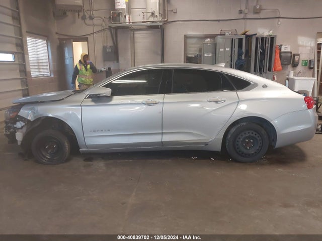 Chevrolet IMPALA 1LT 2017 2G1105S30H9157014 Image 15
