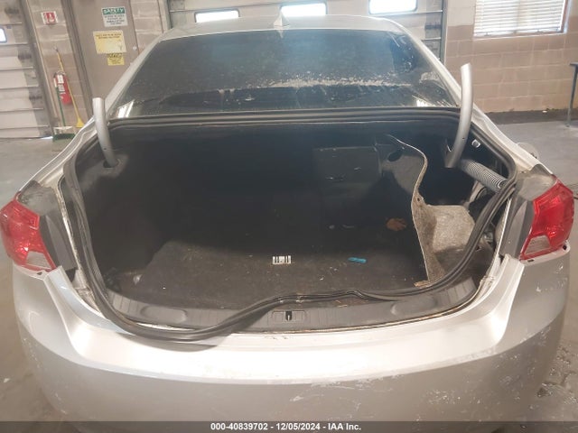 Chevrolet IMPALA 1LT 2017 2G1105S30H9157014 Image 17