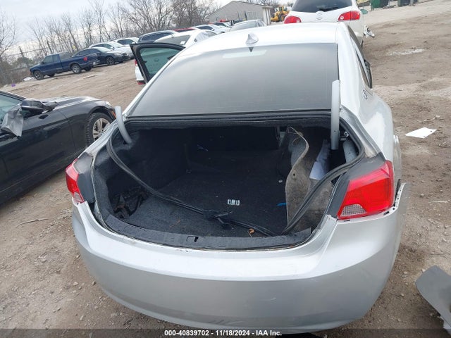 Chevrolet IMPALA 1LT 2017 2G1105S30H9157014 Image 18