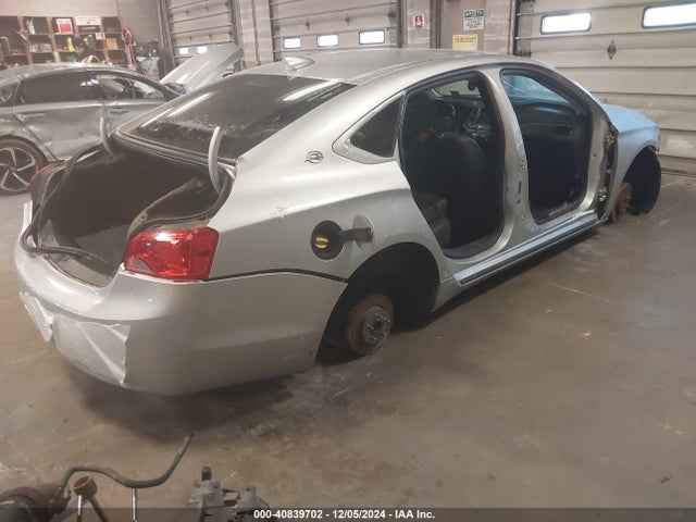 Chevrolet IMPALA 1LT 2017 2G1105S30H9157014 Image 4