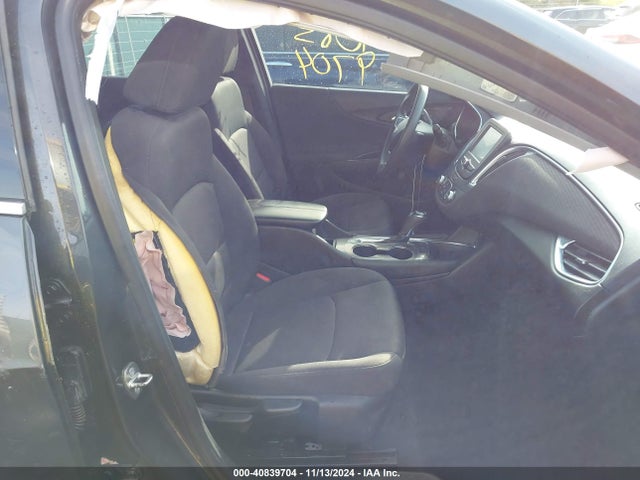 Chevrolet MALIBU LT 2018 1G1ZD5ST0JF228541 Image 5