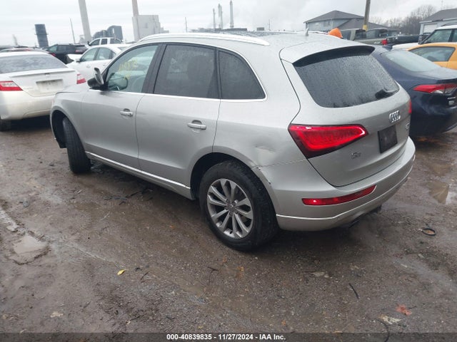 Audi Q5 2.0t Premium 2014 WA1LFAFP8EA089141 Image 3