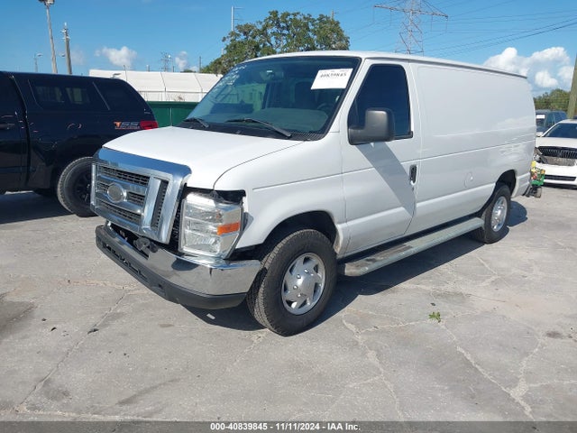 Ford E-250 Commercial 2014 1FTNE2EW7EDA79697 Image 2