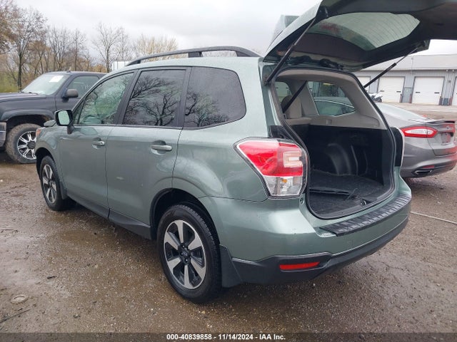 Subaru Forester 2.5i Premium 2017 JF2SJAECXHH477421 Image 3