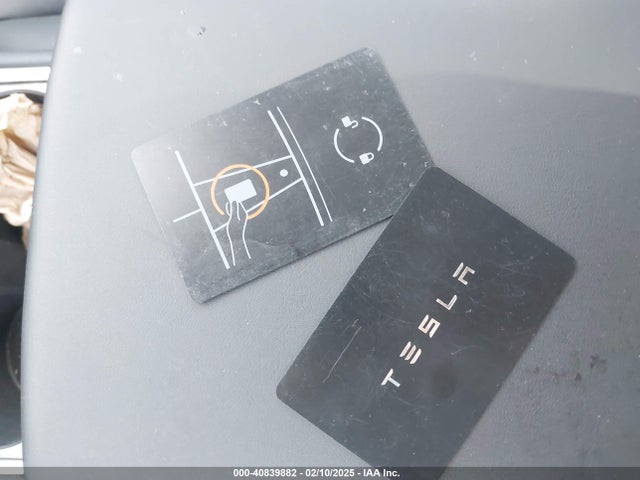 2023 TESLA MODEL Y 7SAYGDEE8PA211081 Photo 10