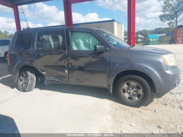 5FNYF3H28FB034030 Honda PILOT LX