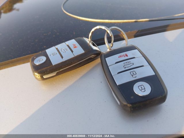 KNAFZ4A8XE5110704 KIA FORTE EX