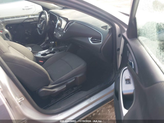 Chevrolet MALIBU LT 2018 1G1ZD5ST8JF212927 Image 5