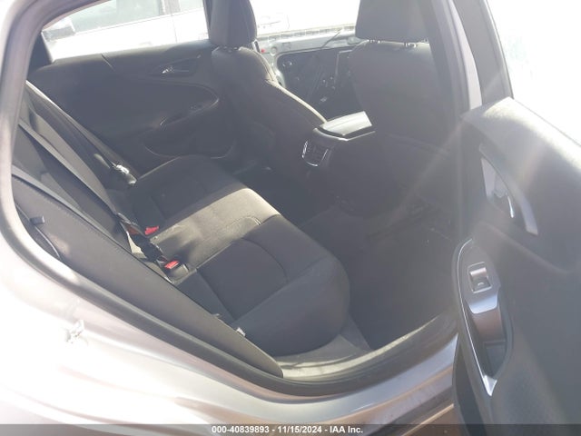 Chevrolet MALIBU LT 2018 1G1ZD5ST8JF212927 Image 8