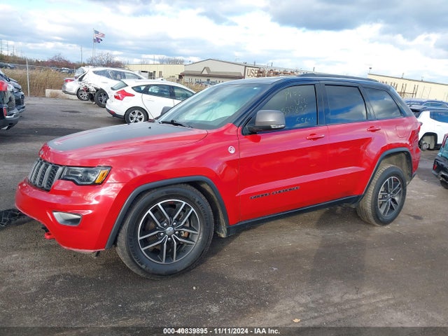 1C4RJFLG2JC319125 Jeep Grand Cherokee Trailhawk 4x4