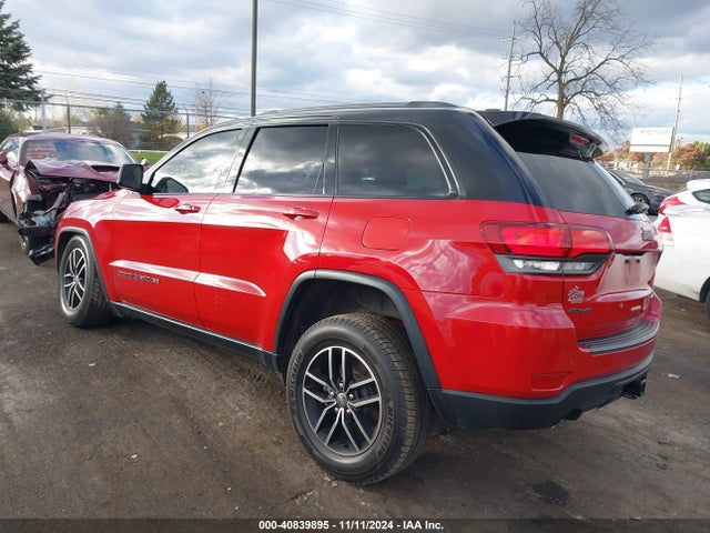 1C4RJFLG2JC319125 Jeep Grand Cherokee Trailhawk 4x4