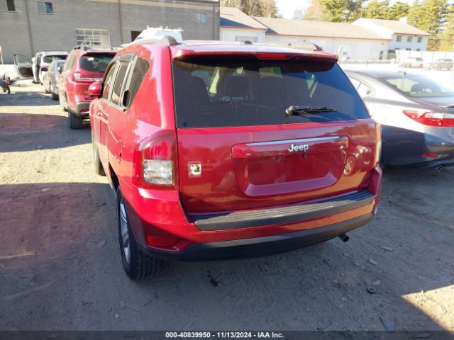 1C4NJDEB2GD758610 Jeep Compass Latitude