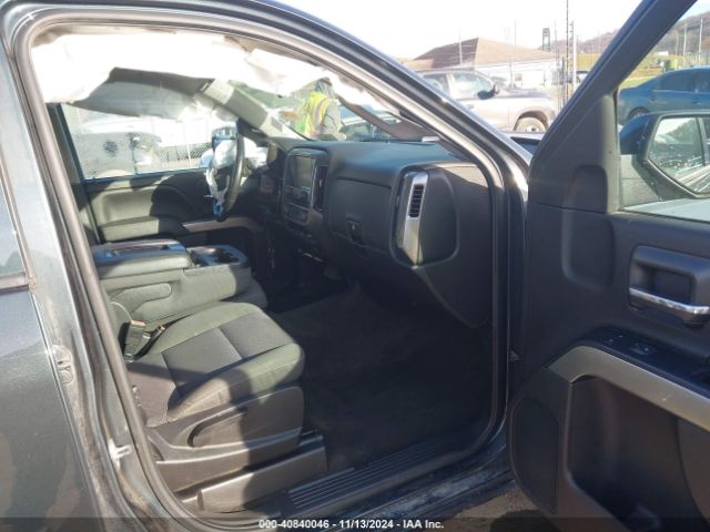 1GCVKREC1JZ161705 Chevrolet Silverado 1500 1lt