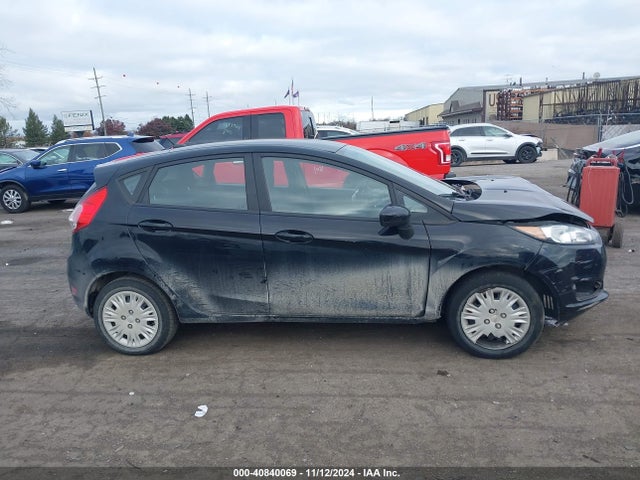 3FADP4TJ1GM141858 Ford FIESTA S