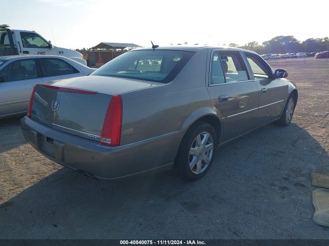2007 CADILLAC DTS 1G6KD57Y07U176588 Photo 3