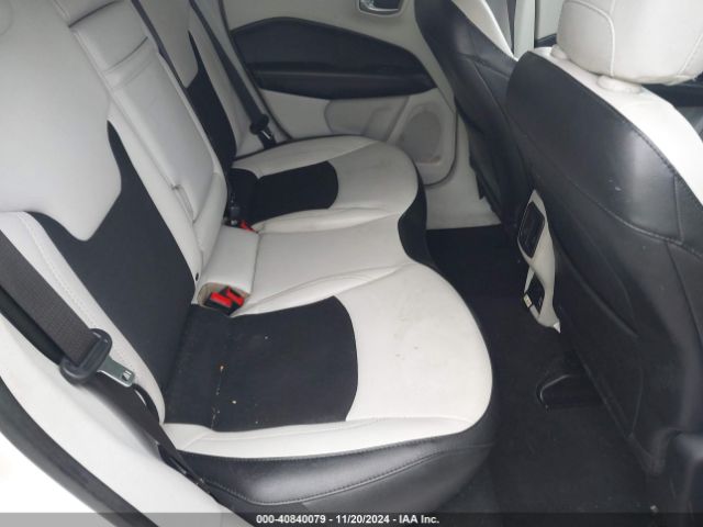 3C4NJCBB5KT692622 Jeep Compass Sun And Wheel Fwd