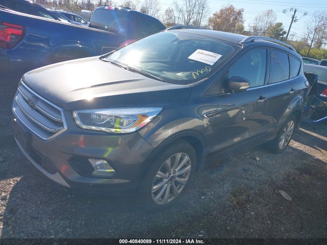 Ford Escape Titanium 2017 1FMCU9JD5HUC45058 Image 2