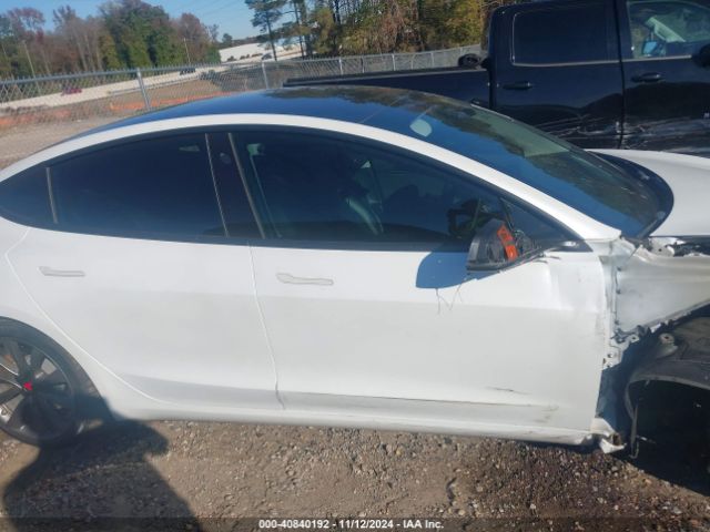 5YJ3E1EB8JF185822 Tesla Model 3 Long Range/performance